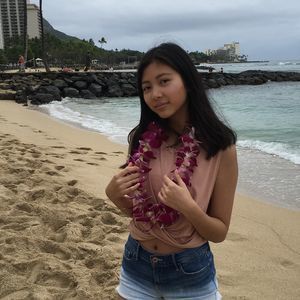 Meet your Posher, Alissa